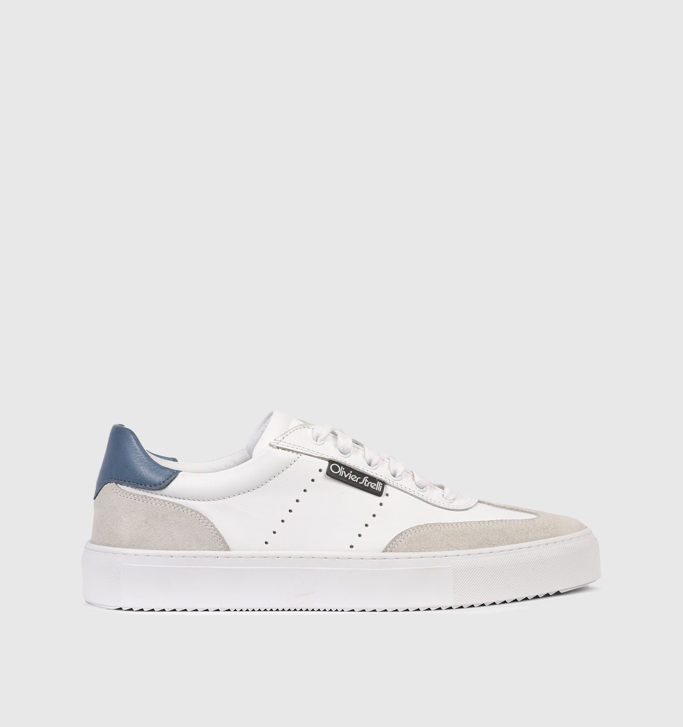 Men white sneakers 25SH15-02