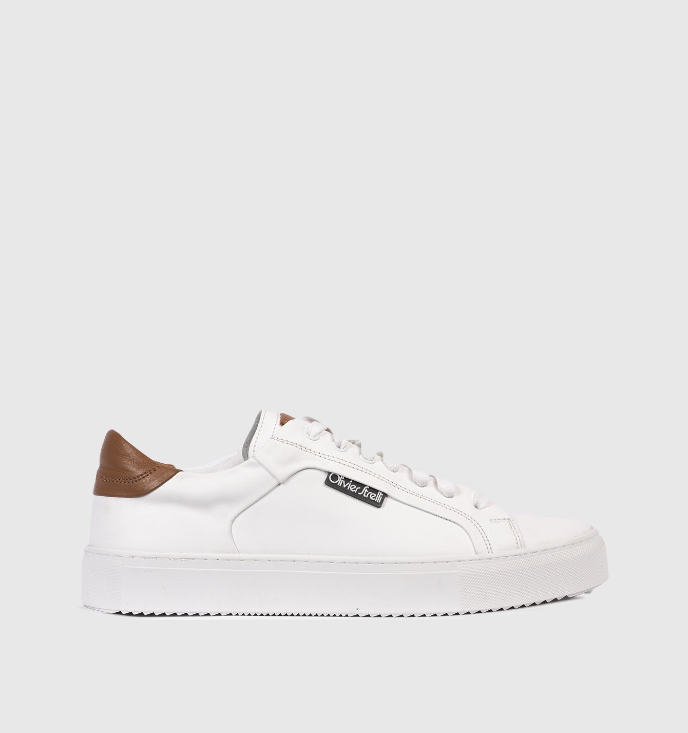 Men white sneakers 25SH16-02