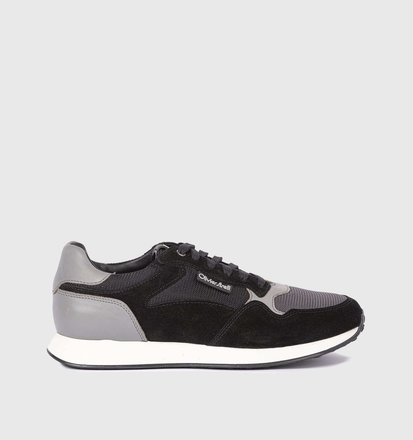 Men Black Sneakers 24WH22-02